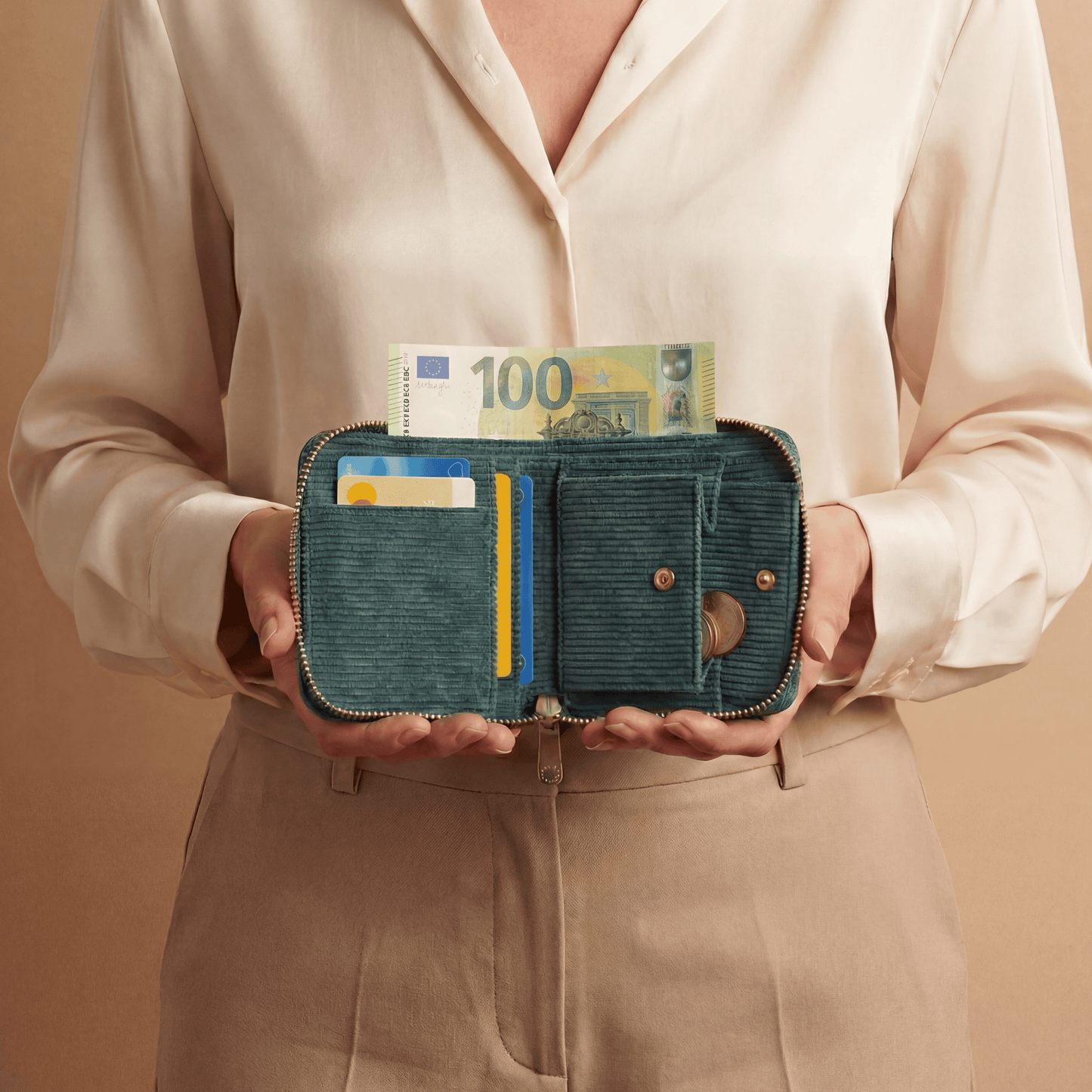 MillyMilk® Kord Geldbeutel Fondo – Formstabile Damenbörse aus Cord in Pastellfarben