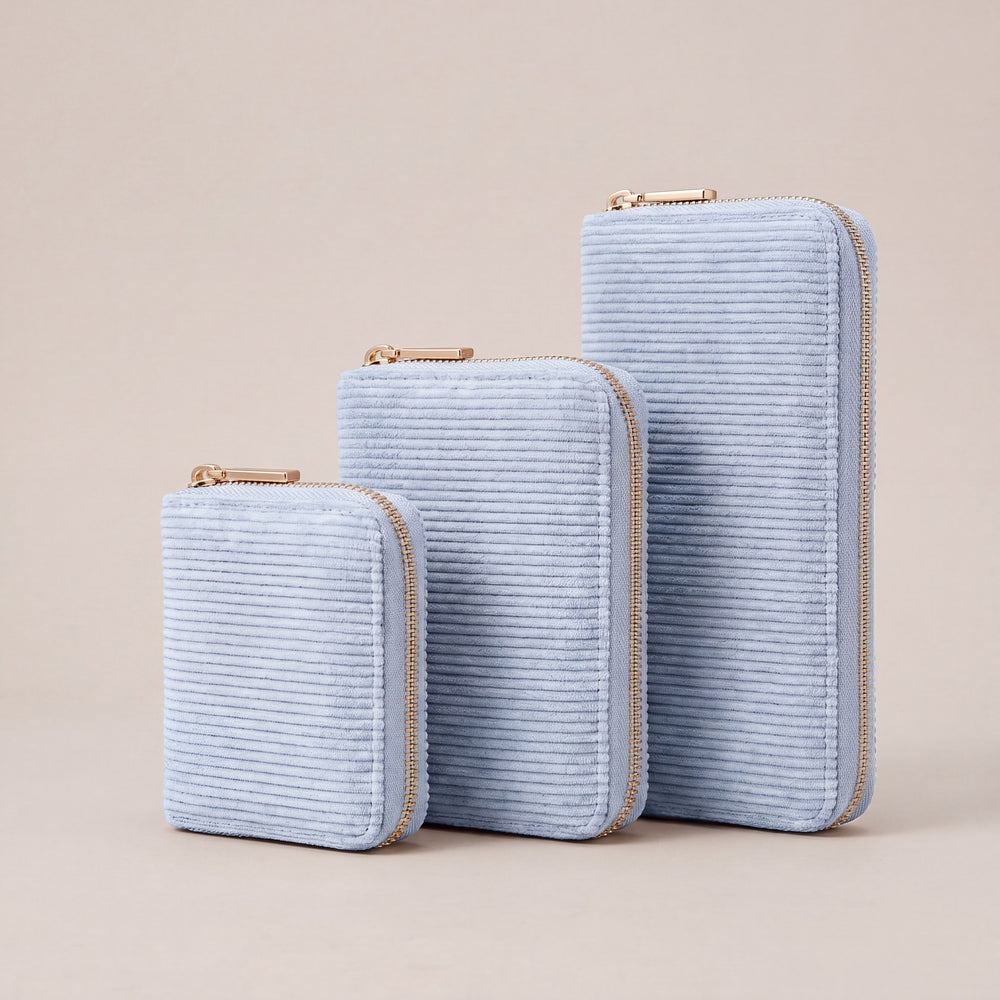 FONDO MEDIUM HELLBLAU – 08