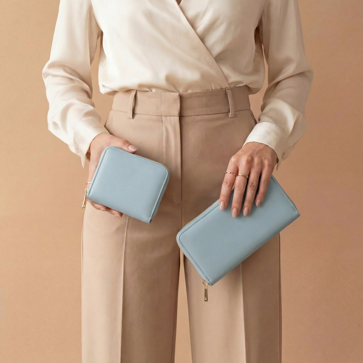PURA SMALL HELLBLAU