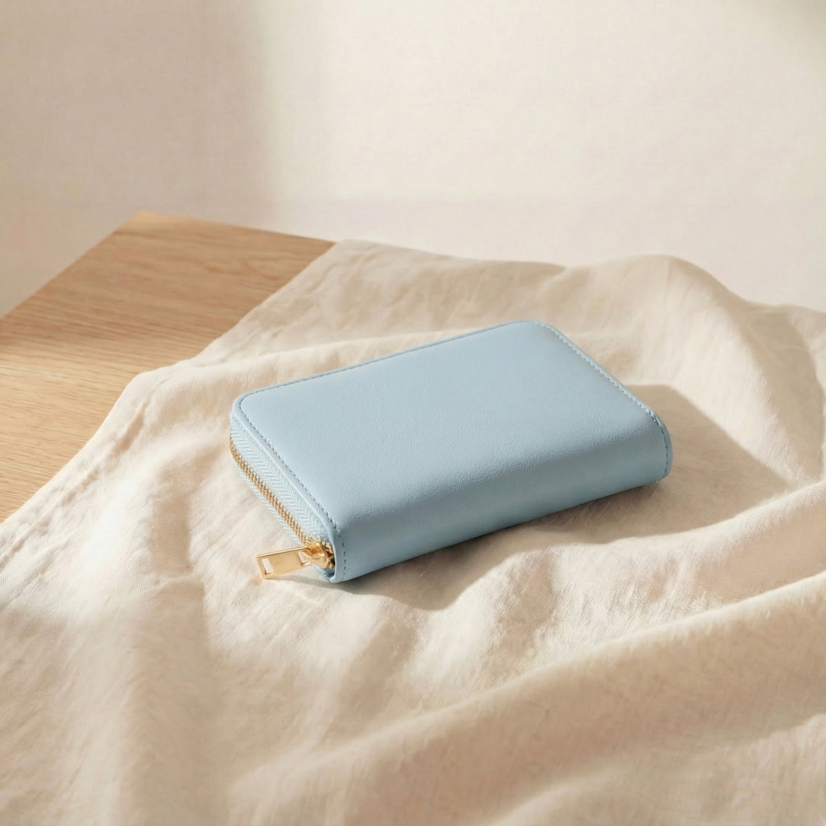 PURA SMALL HELLBLAU